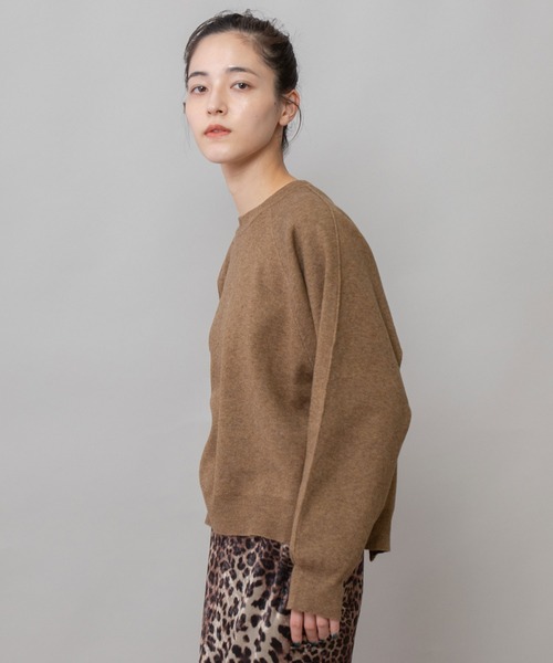 Munich（ミューニック）の「12GGゴム地編みニットバックオープンプルオーバー（Tシャツ/カットソー・レディース・ブラック/ブラウン/ライトベージュ・FREE）」の16枚目の写真