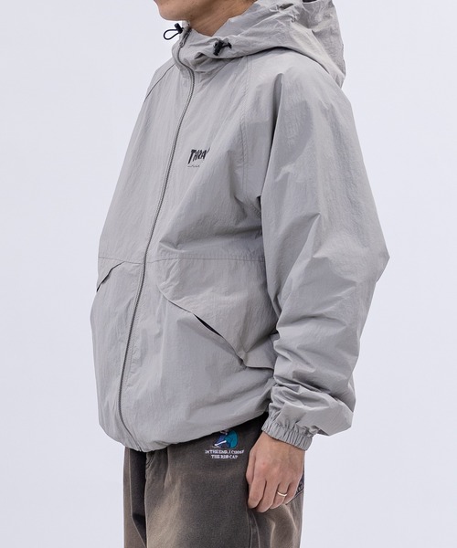 THRASHER(スラッシャー)の「【at】〔THRASHER/スラッシャー〕ナイロン ロゴプリント シェルジャケット マウンテンパーカー(マウンテンパーカー・メンズ・カーキ/ブラック/ライトグレー・LARGE/MEDIUM)」の13枚目の写真