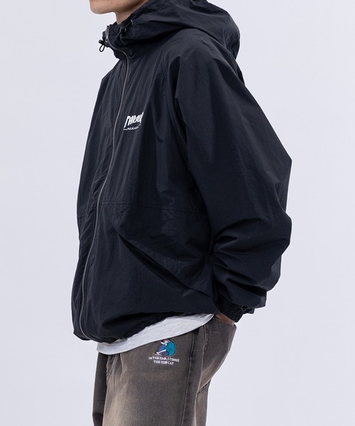 THRASHER(スラッシャー)の「【at】〔THRASHER/スラッシャー〕ナイロン ロゴプリント シェルジャケット マウンテンパーカー(マウンテンパーカー・メンズ・カーキ/ブラック/ライトグレー・LARGE/MEDIUM)」の8枚目の写真