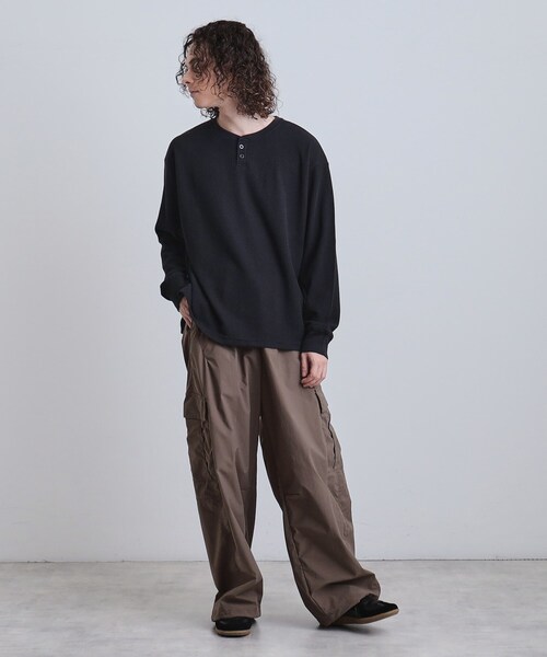 tk.TAKEO KIKUCHI（ティーケータケオキクチ）の「ワッフルヘンリーカットソー（Tシャツ/カットソー・メンズ・アイボリー/ブラック/チャコールグレー/ホワイト・02/03/04）」の19枚目の写真