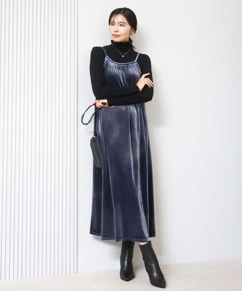 MK MICHEL KLEIN（エムケーミッシェルクラン）の「スノーベロア ショルダーストラップワンピース/洗える（ワンピース・レディース・ブルー/ブラック・38）」の17枚目の写真