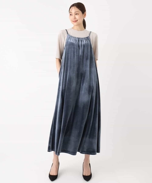 MK MICHEL KLEIN（エムケーミッシェルクラン）の「スノーベロア ショルダーストラップワンピース/洗える（ワンピース・レディース・ブルー/ブラック・38）」の18枚目の写真