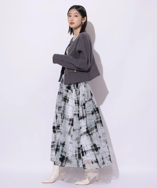 Mystrada（マイストラーダ）の「グラデチェックフロッキースカート（スカート・レディース・ブルーグレー/レッド系その他3・38/36/34）」の7枚目の写真