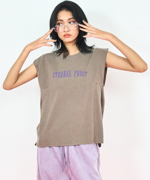 ANAP(アナップ)の「ツアー プリント ヴィンテージ風 オーバー タンクトップ(タンクトップ・レディース・ダークグレー/ブラウン/オフホワイト・FREE)」の13枚目の写真