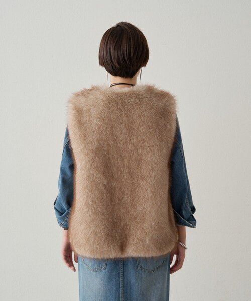 LOUNGEDRESS ラウンジドレス リバーシブルフェイクファーベスト LOUNGEDRESS(ラウンジドレス) リバーシブルフェイクファーベスト