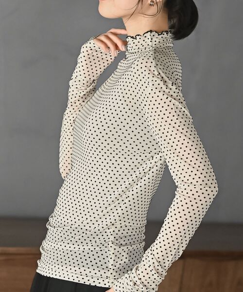 rps（アールピーエス）の「フロッキードットチュールハイネックプルオーバー（Tシャツ/カットソー・レディース・アイボリー/ブラック/グレー・フリー）」の2枚目の写真