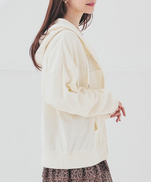 Honeys（ハニーズ）の「ロゴビッグジップパーカー（パーカー・レディース・ブラック/アイボリー・M/L）」の21枚目の写真