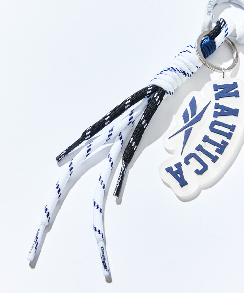 NAUTICA(ノーティカ)の「Reebok×NAUTICA/リーボック×ノーティカ 【Exclusive】ダブルネーム キーチャーム(キーホルダー・メンズ・ホワイト・ONE SIZE)」の4枚目の写真