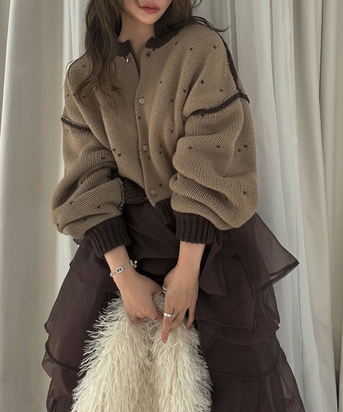 WILLFULLY（ウィルフリー）の「heart dot jacquard reversible cropped knit cardigan（カーディガン/ボレロ・レディース・ブラック系その他/グレー系その他/ブラウン系その他/ベージュ系その他/レッド系その他・FREE）」の21枚目の写真