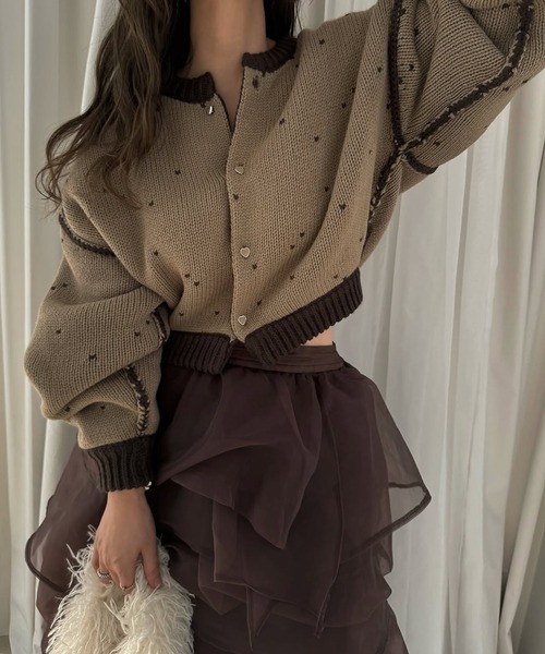 WILLFULLY（ウィルフリー）の「heart dot jacquard reversible cropped knit cardigan（カーディガン/ボレロ・レディース・ブラック系その他/グレー系その他/ブラウン系その他/ベージュ系その他/レッド系その他・FREE）」の18枚目の写真