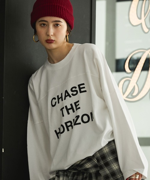 GEORGE'S(ジョージズ)の「ピグメントミニウラケロンT(Tシャツ/カットソー・レディース・チャコールグレー/ネイビー/イエロー/ホワイト・SMALL/MEDIUM)」の2枚目の写真