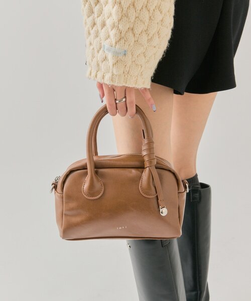 mystic（ミスティック）の「loti サークルプレート付きスクエアボストンBAG（ボストンバッグ・レディース・ブラック/キャメル・ONE SIZE）」の19枚目の写真