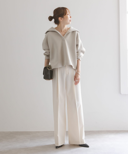 Noble(ノーブル)の「ハイネックダンボールプルオーバー(Tシャツ/カットソー・レディース・ベージュ/ネイビー・FREE)」の6枚目の写真