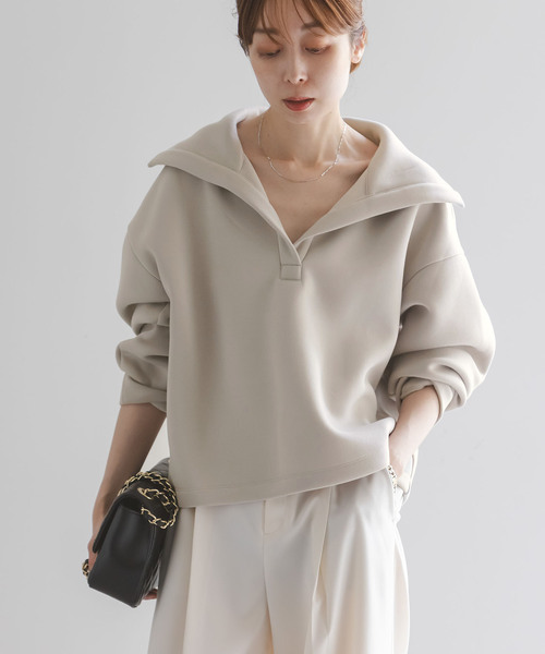 Noble(ノーブル)の「ハイネックダンボールプルオーバー(Tシャツ/カットソー・レディース・ベージュ/ネイビー・FREE)」の11枚目の写真