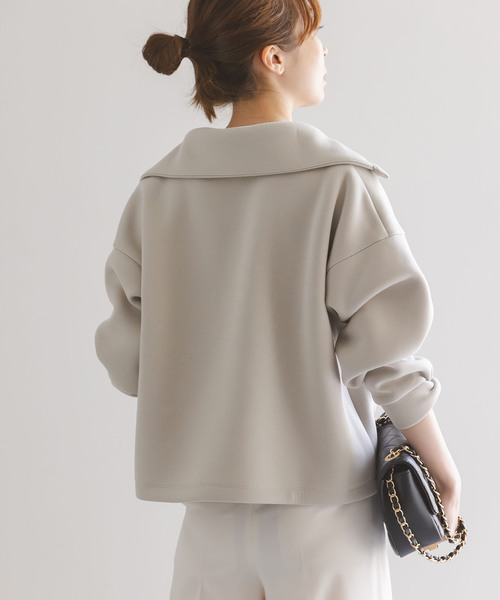 Noble(ノーブル)の「ハイネックダンボールプルオーバー(Tシャツ/カットソー・レディース・ベージュ/ネイビー・FREE)」の13枚目の写真