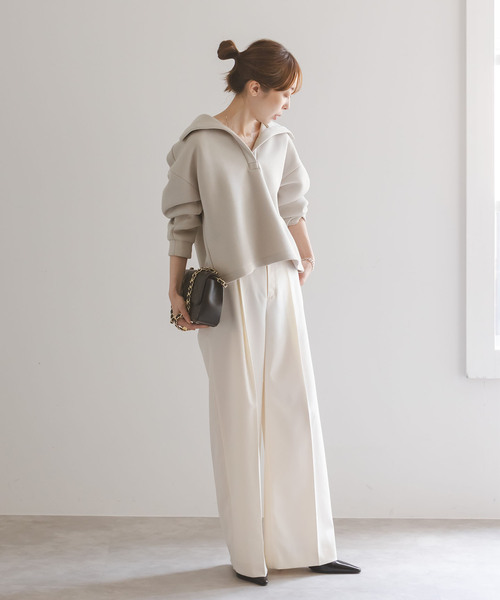 Noble(ノーブル)の「ハイネックダンボールプルオーバー(Tシャツ/カットソー・レディース・ベージュ/ネイビー・FREE)」の8枚目の写真