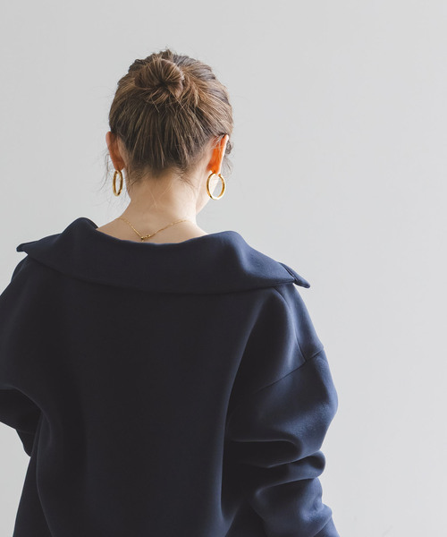 Noble(ノーブル)の「ハイネックダンボールプルオーバー(Tシャツ/カットソー・レディース・ベージュ/ネイビー・FREE)」の16枚目の写真