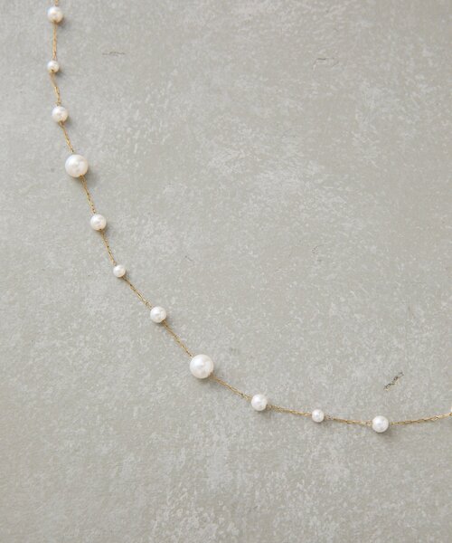 SHENERY（シーナリー）の「パールロングチェーンネックレス（ネックレス・レディース・シルバー/ゴールド・FREE）」の5枚目の写真