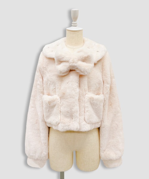 Honey Cinnamon（ハニーシナモン）の「ビジュー衿エコファーリボンコート（その他アウター・レディース・ピンク/ホワイト・FREE）」の21枚目の写真