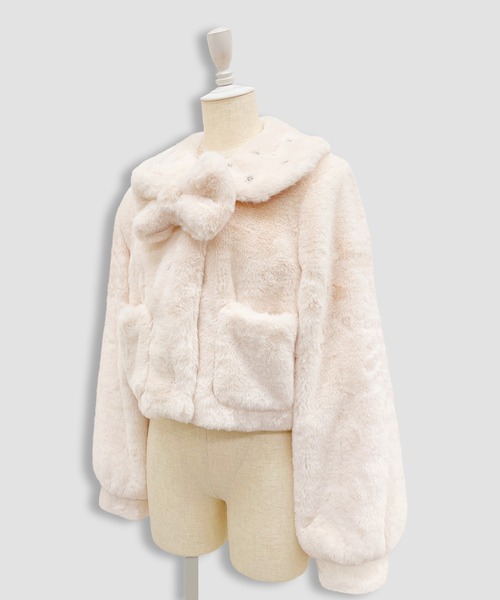 Honey Cinnamon（ハニーシナモン）の「ビジュー衿エコファーリボンコート（その他アウター・レディース・ピンク/ホワイト・FREE）」の11枚目の写真