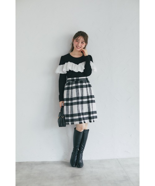 tocco closet(トッコ クローゼット)の「【ZOZO限定】アソートチェックフリンジヘムミニスカート(スカート・レディース・ピンク/ブラック/オフホワイト/ベージュ・M)」の5枚目の写真
