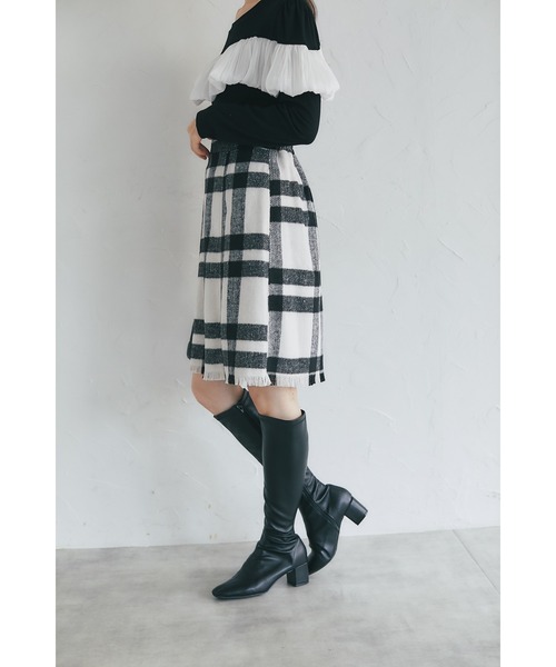 tocco closet(トッコ クローゼット)の「【ZOZO限定】アソートチェックフリンジヘムミニスカート(スカート・レディース・ピンク/ブラック/オフホワイト/ベージュ・M)」の11枚目の写真