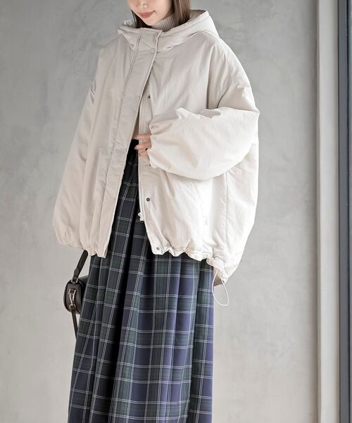 rps（アールピーエス）の「ナイロンワッシャーモンスターパーカー（ナイロンジャケット・レディース・アイボリー/ブラック/ライトカーキ・フリー）」の5枚目の写真