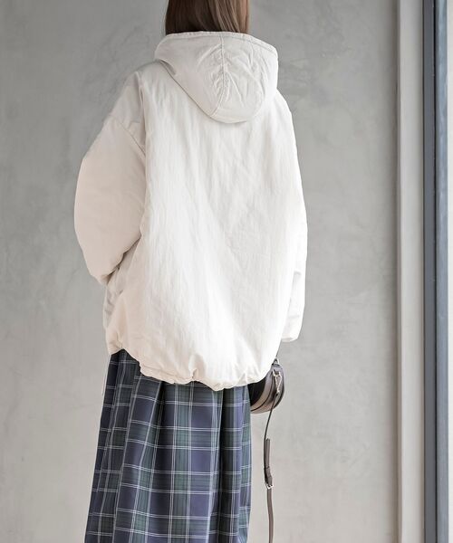 rps（アールピーエス）の「ナイロンワッシャーモンスターパーカー（ナイロンジャケット・レディース・アイボリー/ブラック/ライトカーキ・フリー）」の6枚目の写真