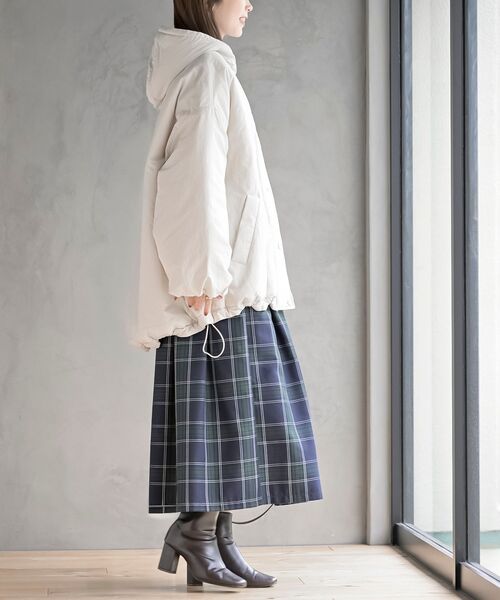 rps（アールピーエス）の「ナイロンワッシャーモンスターパーカー（ナイロンジャケット・レディース・アイボリー/ブラック/ライトカーキ・フリー）」の7枚目の写真