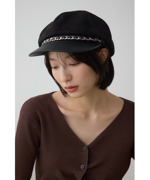 AZUL by moussy（アズールバイマウジー）の「フェイクレザーチェーンキャスケット（キャスケット・レディース・ベージュ/ブラック・FREE）」の3枚目の写真