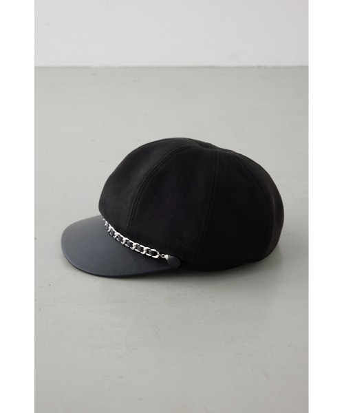 AZUL by moussy（アズールバイマウジー）の「フェイクレザーチェーンキャスケット（キャスケット・レディース・ベージュ/ブラック・FREE）」の6枚目の写真