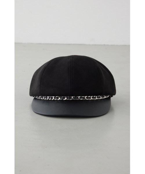 AZUL by moussy（アズールバイマウジー）の「フェイクレザーチェーンキャスケット（キャスケット・レディース・ベージュ/ブラック・FREE）」の8枚目の写真