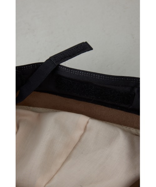 AZUL by moussy（アズールバイマウジー）の「フェイクレザーチェーンキャスケット（キャスケット・レディース・ベージュ/ブラック・FREE）」の21枚目の写真