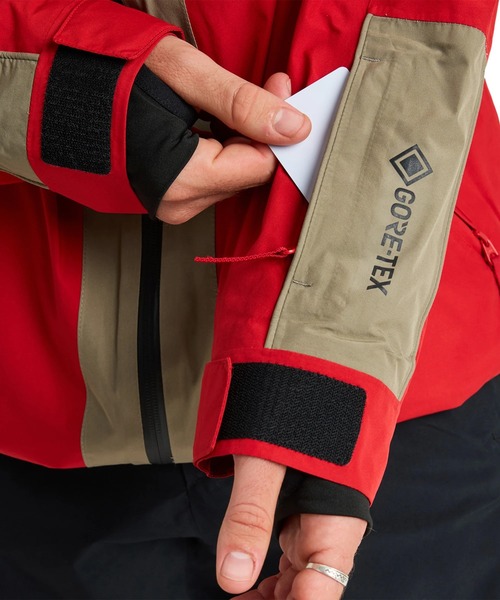 Quiksilver（クイックシルバー）の「HIGH ALTITUDE GORE-TEX/クイックシルバーゴアテックススキースノーボードウェア(ジャケット)（マウンテンパーカー・メンズ・レッド/ベージュ・X-LARGE/LARGE/MEDIUM/SMALL）」の19枚目の写真