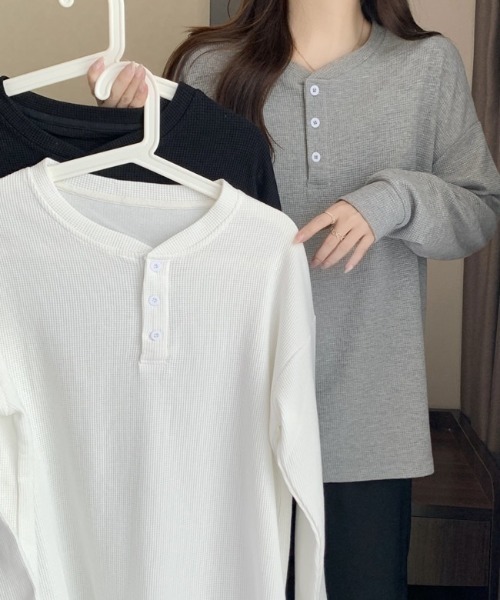 SHEPP(シープ)の「ルーズワッフルヘンリーネックロンT(Tシャツ/カットソー・レディース・ホワイト/ブラック/グレー・L/M)」の9枚目の写真