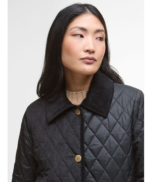 Barbour(バブアー)の「Marlaキルティング ジャケット(レディース)(ブルゾン・レディース・レッド/ブラック・8/10)」の11枚目の写真