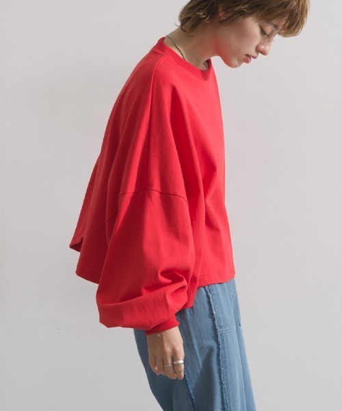 enhaut(アンオート)の「OE天竺 ワイドボリューム クロップド Tシャツ ロンT 長袖(Tシャツ/カットソー・レディース・ブラック/杢グレー/ブルー/レッド・FREE)」の16枚目の写真