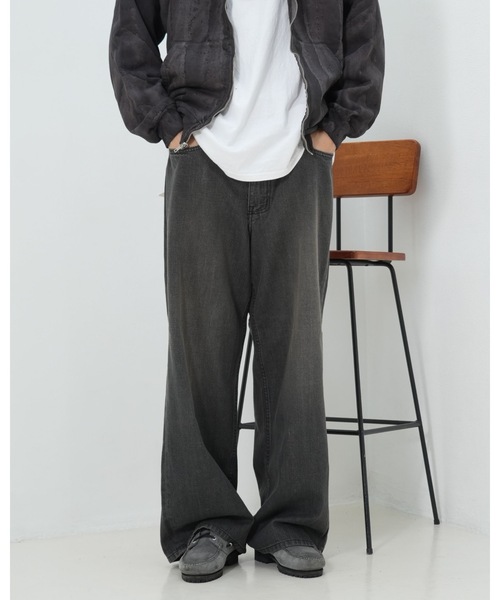 Stars Stripes(スターズストライプス)の「【NEO BLUE/ネオブルー】neo blue Tinted Charcoal Mud Wash Super Baggy Jeans/スーパーバギージーンズ ワイドデニム ゆったり ストリート 韓国ファッション ヴィンテージ加工(デニムパンツ・メンズ・スミクロ・36inch/34inch/32inch)」の7枚目の写真