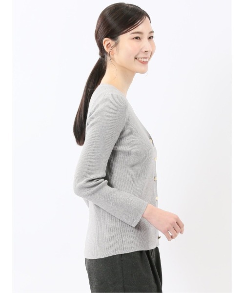 m.f.editorial(エムエフエディトリアル)の「【ハンドウォッシャブル】m.f.エディトリアルレディース ラメリブ Vネック ニットカーディガン(カーディガン/ボレロ・レディース・ベージュ/ライトグレー/ブラック/レッド・LARGE/MEDIUM)」の10枚目の写真