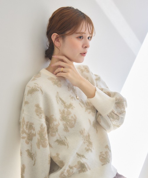 も*も様 its incospicuous presence ニット 花柄 ni its incospicuous presence ニット 花柄 niche