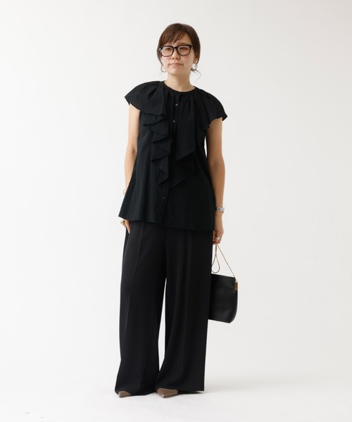 DESIGNWORKS(デザインワークス)の「フロントラッフルブラウス(シャツ/ブラウス・レディース・ブラック/ネイビー/ベージュ/ホワイト・フリー)」の7枚目の写真