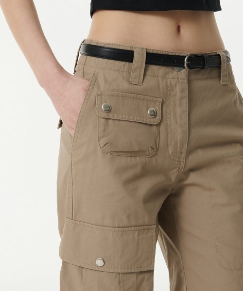 MUSINSA STANDARD WOMAN（ムシンサスタンダードウーマン）の「ウィメンズセミブーツカットユーティリティカーゴパンツ[ベージュ]（その他パンツ・レディース・その他・30/24/25/26/27/28/29）」の12枚目の写真