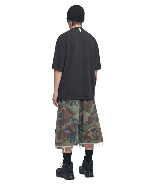 NOMANUAL(NOMANUAL)の「EMBROIDERED LOGO T-SHIRT - WASHED BLACK(Tシャツ/カットソー・レディース・その他・SMALL/MEDIUM/LARGE/X-LARGE)」の4枚目の写真
