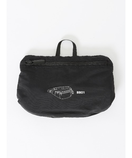 SUIT SQUARE(スーツスクエア)の「パッカブルボディバッグ 撥水 軽量ナイロン(ボディバッグ/ウエストポーチ・メンズ・ブラック・F)」の3枚目の写真