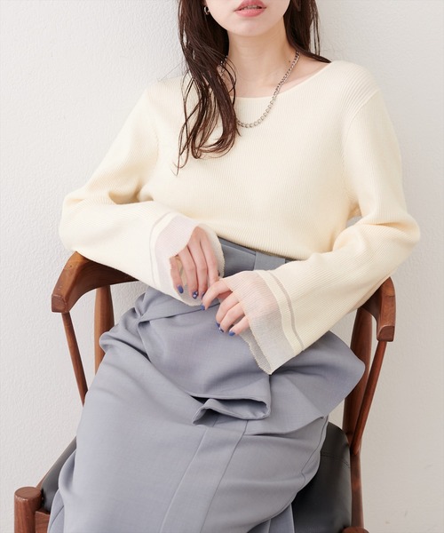 natural couture(ナチュラルクチュール)の「【WEB限定】袖口シアーフレアニット(ニット/セーター・レディース・グレー/オフホワイト/ブラック/ピンク/ミント・FREE)」の1枚目の写真