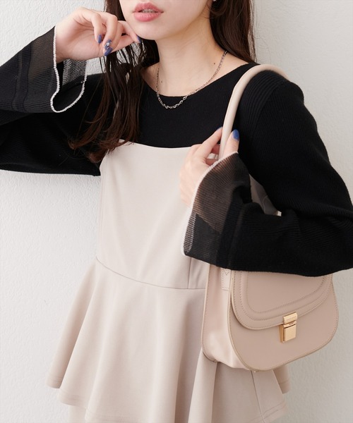 natural couture(ナチュラルクチュール)の「【WEB限定】袖口シアーフレアニット(ニット/セーター・レディース・グレー/オフホワイト/ブラック/ピンク/ミント・FREE)」の2枚目の写真