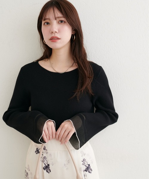 natural couture(ナチュラルクチュール)の「【WEB限定】袖口シアーフレアニット(ニット/セーター・レディース・グレー/オフホワイト/ブラック/ピンク/ミント・FREE)」の10枚目の写真