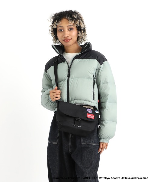 Manhattan Portage（マンハッタンポーテージ）の「NYLON MESSENGER BAG (XXS) FZP Pokemon 25（メッセンジャーバッグ・メンズ・ブラック・X-SMALL）」の5枚目の写真