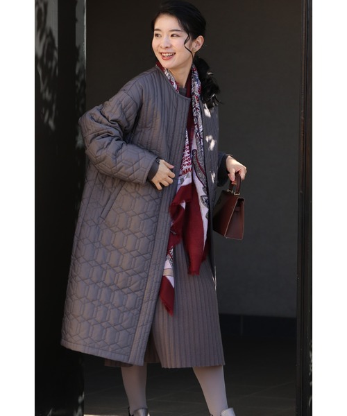 cawaii(カワイイ)の「毎日着たくなるキルティングコート(ノーカラーコート・レディース・チャコールグレー/アイボリー/ブラック・FREE)」の16枚目の写真