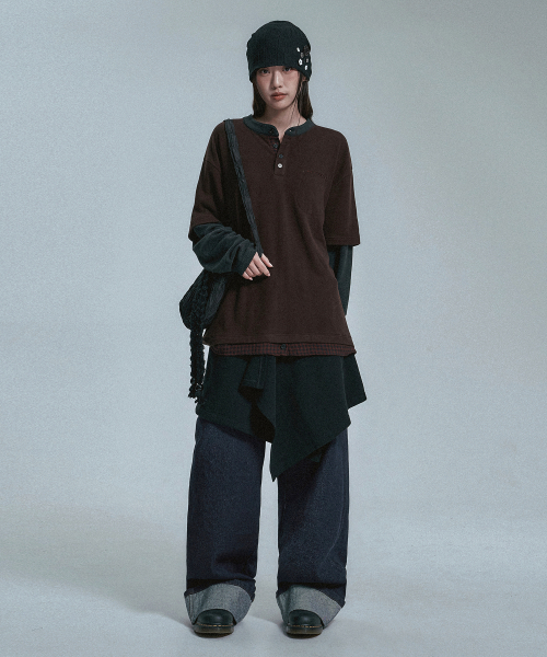 MOO(エムオーオー)の「チェックレイヤードヘンリーネックロングスリーブ - ブラウン(Tシャツ/カットソー・メンズ・ブラウン・MEDIUM/LARGE)」の5枚目の写真